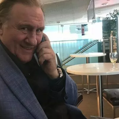 Gérard Depardieu – Wer ist er?, Alter, Größe, Gewicht, Biografie und Privatleben, Ausbildung