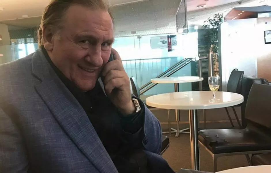 Gérard Depardieu – Wer ist er?, Alter, Größe, Gewicht, Biografie und Privatleben, Ausbildung